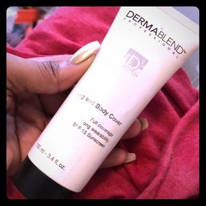 Dermablend  leg &body cover full coverage